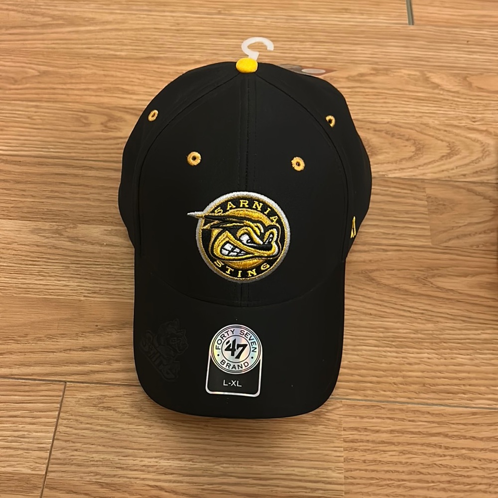 Vintage Sarnia sting hat